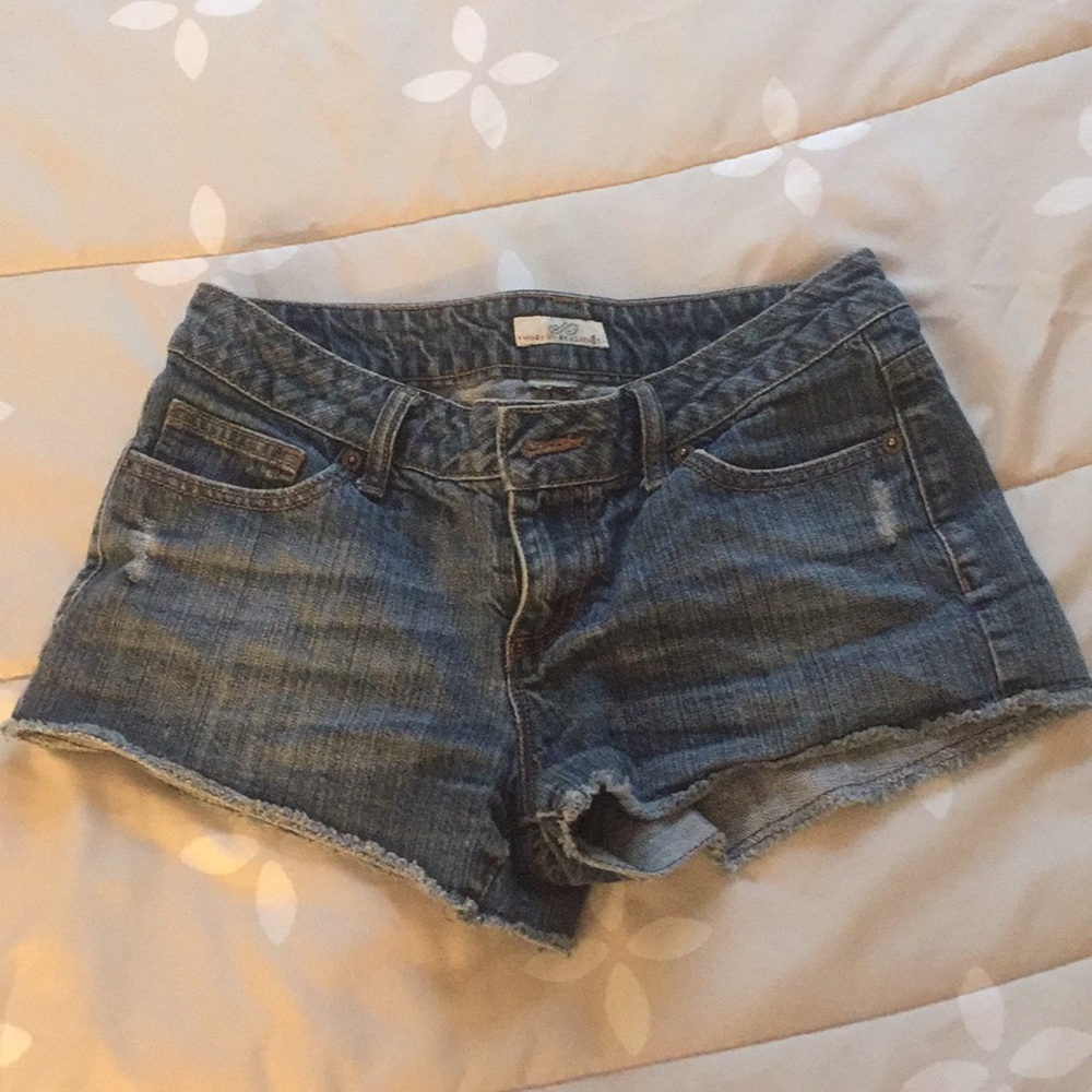 Jean shorts❣️❣️